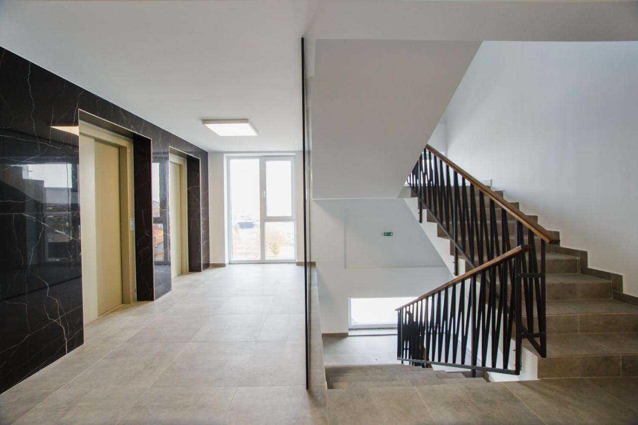 Magnificent Home At Prima Residence Орадеа Екстериор снимка